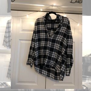 H&M - Boyfriend plaid (size 10)